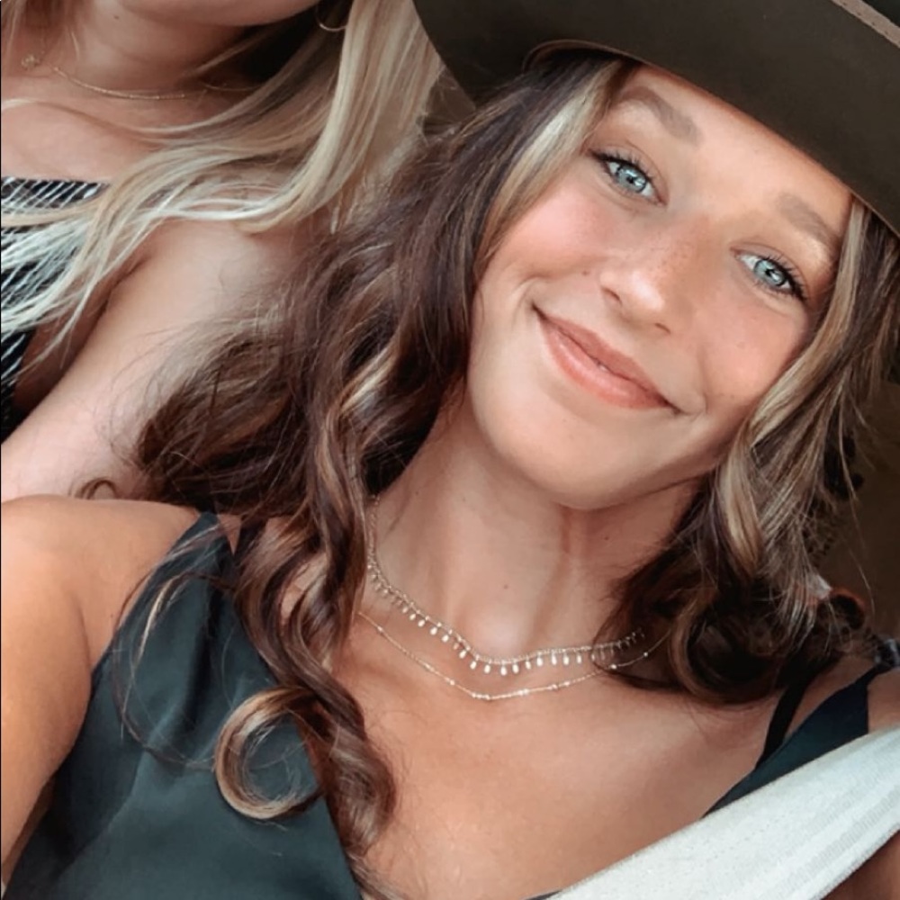 Meet your Posher, Margaux